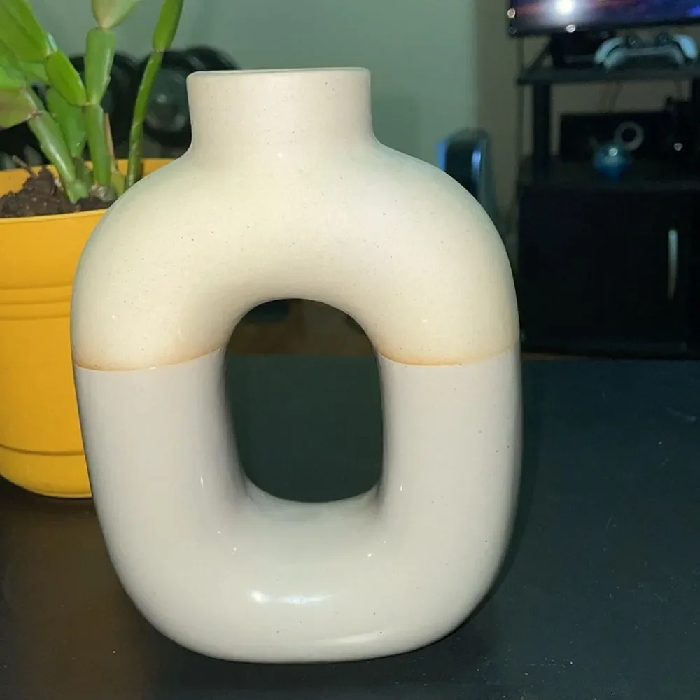 Ceramic Earth tones Donut oval shaped two toned grey small mini 6in tall vase